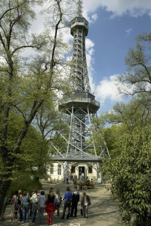 petrinska-rozhledna-praha-1-mala-strana